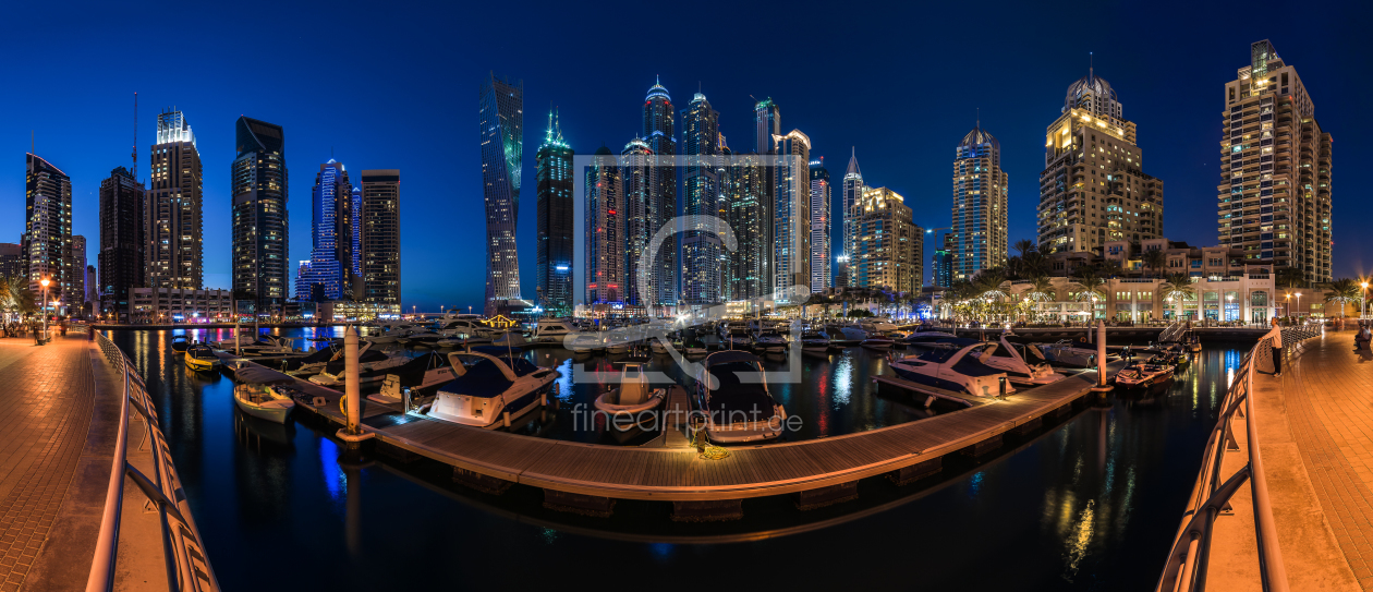 Bild-Nr.: 11457577 Dubai - Marina Panorama zur blauen Stunde erstellt von Jean Claude Castor