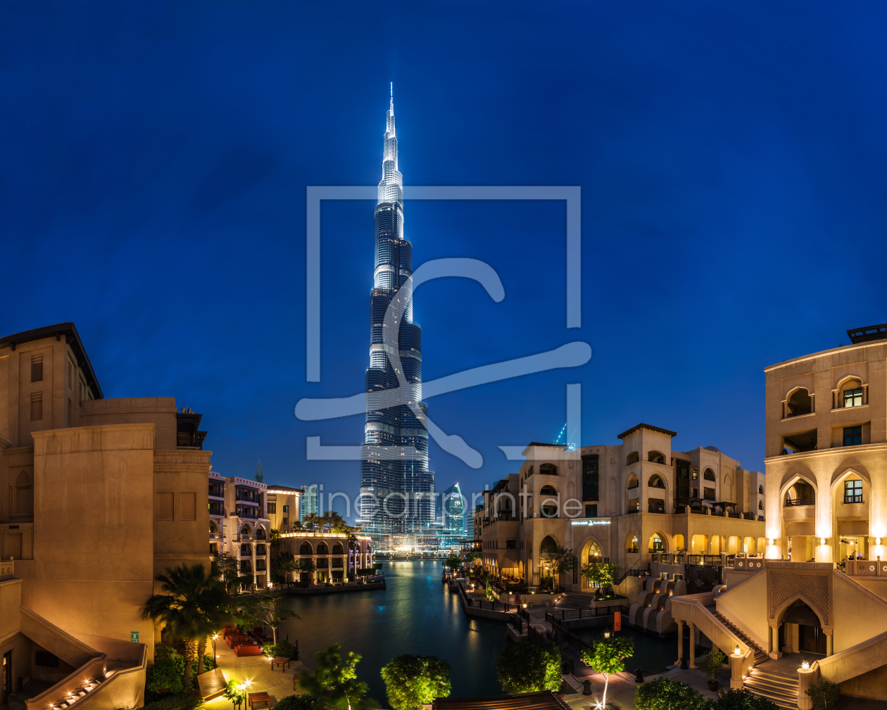 Bild-Nr.: 11464548 Dubai - Burj Khalifa Panorama zur blauen Stunde erstellt von Jean Claude Castor