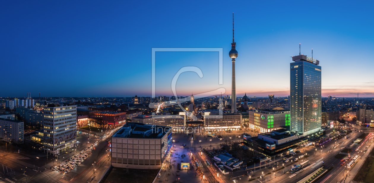 Bild-Nr.: 11473312 Berlin - Alexanderplatz zur blauen Stunde erstellt von Jean Claude Castor