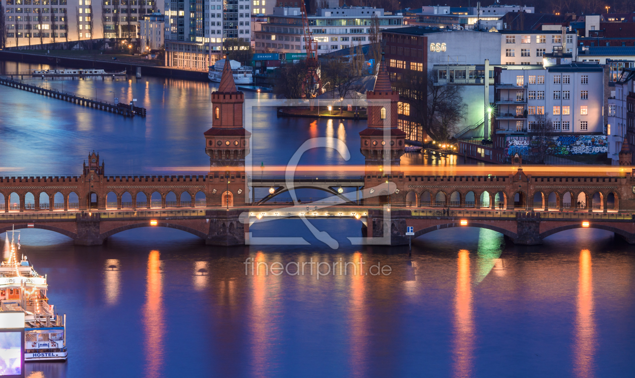 Bild-Nr.: 11480115 Berlin - Oberbaumbrücke zur blauen Stunde  erstellt von Jean Claude Castor