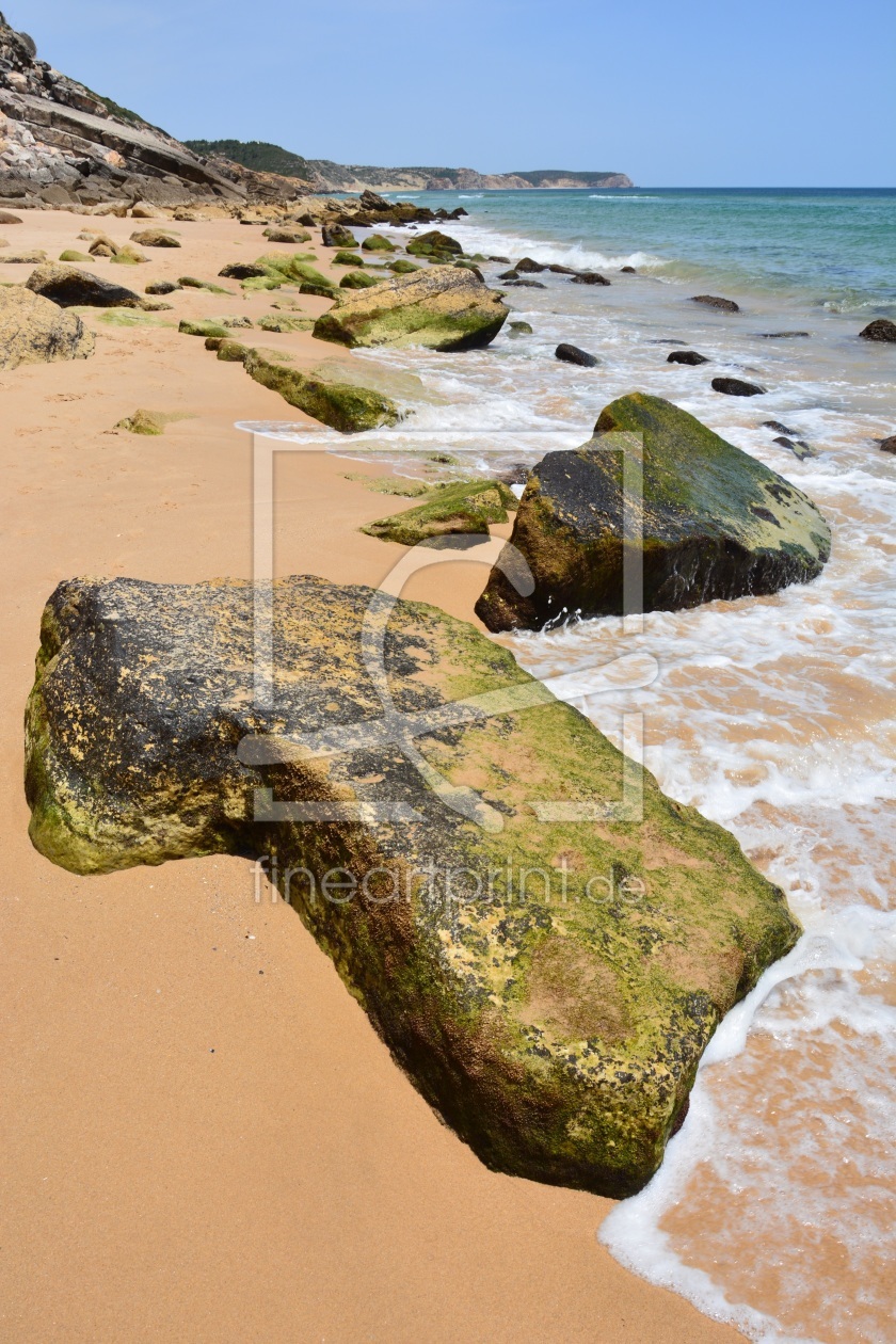 Bild-Nr.: 11532740 Steiniger Strand erstellt von Bettina Schnittert