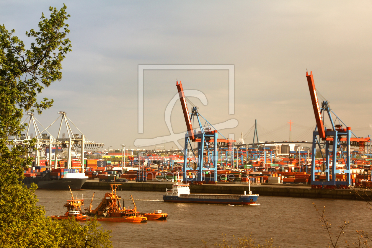 Bild-Nr.: 11533128 Abendsonne im Hafen erstellt von birdy