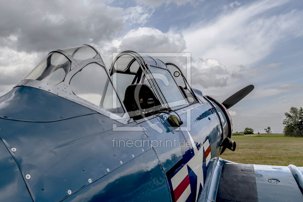 Bild-Nr.: 11542850 Historisches Flugzeug mit Wolkenstimmung erstellt von Antonov