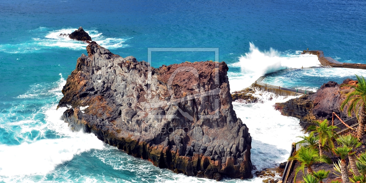 Bild-Nr.: 11593626 Der Felsen im Meer erstellt von MarMIa