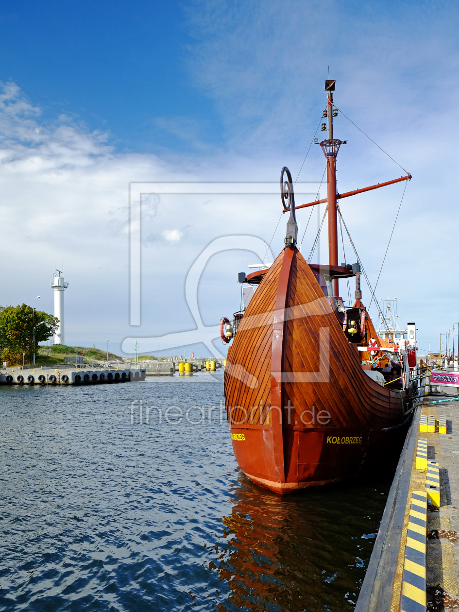 Bild-Nr.: 11595106 Die Viking an der Pier erstellt von Ostfriese