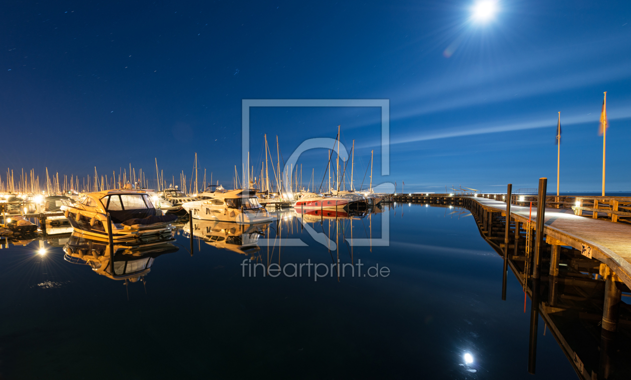 Bild-Nr.: 11597310 Mondlicht im Hafen erstellt von Nordbilder