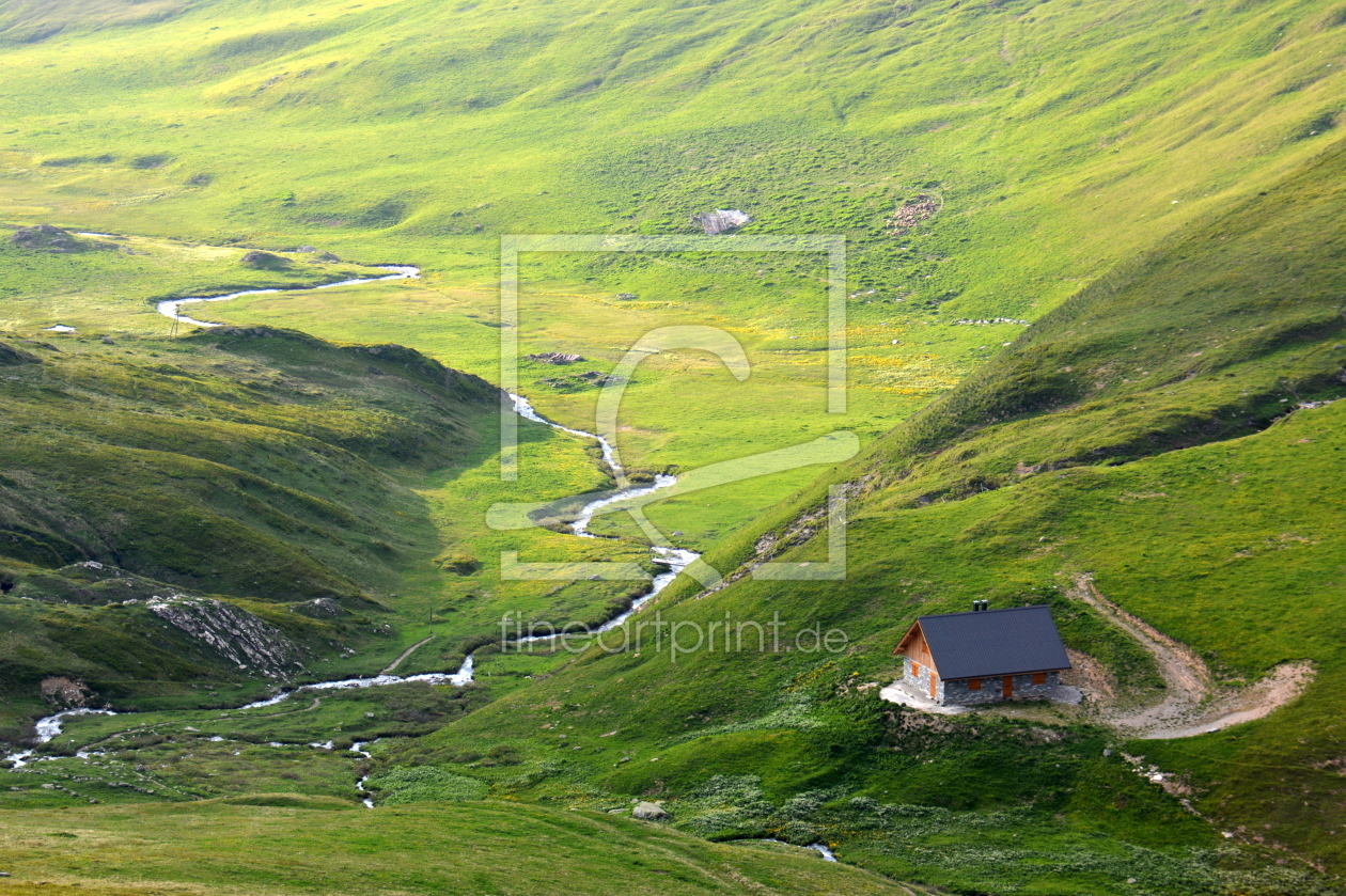 Bild-Nr.: 11603088 Hütte im Tal erstellt von GUGIGEI