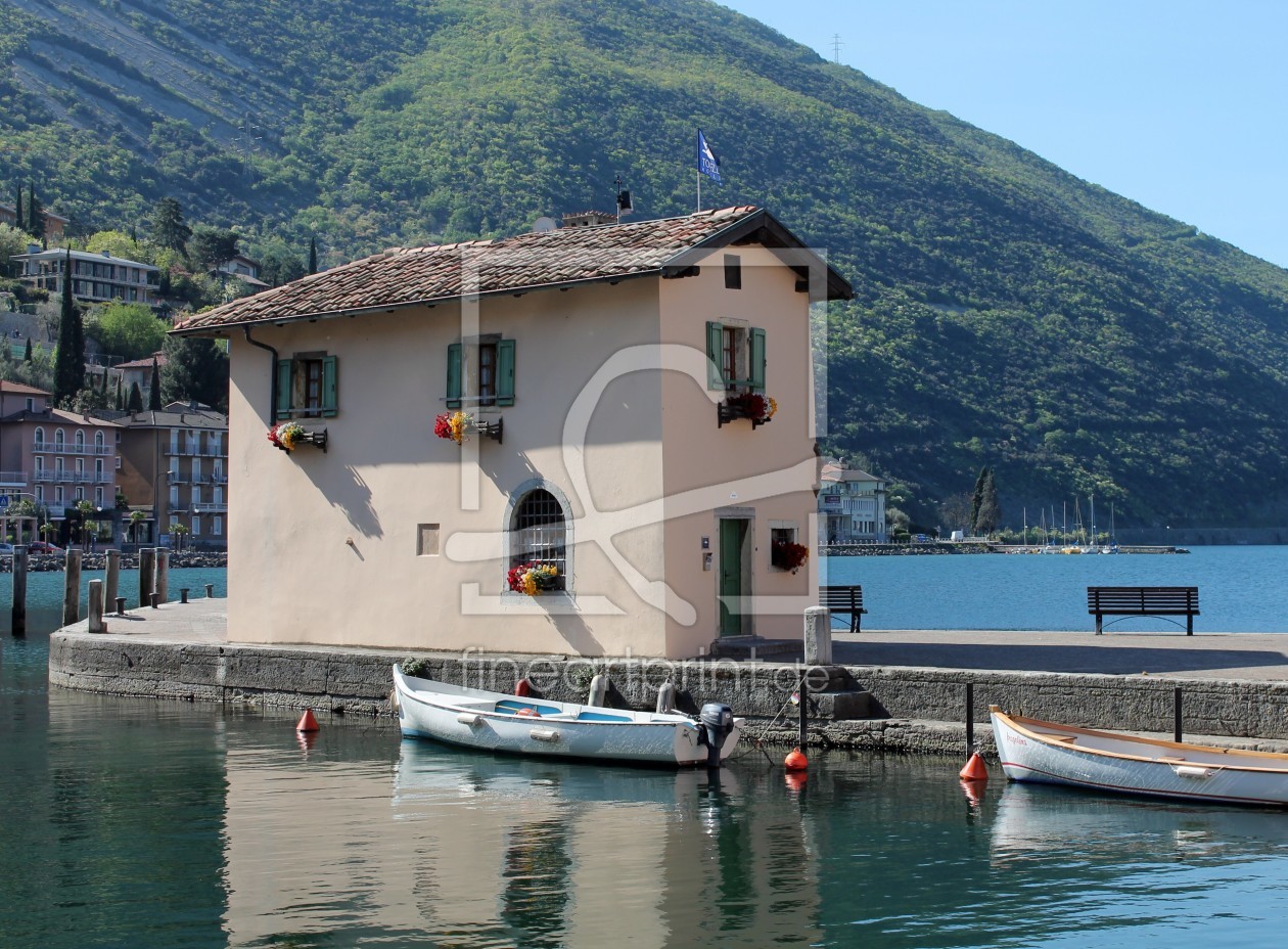 Bild-Nr.: 11655310 Torbole Hafen Gardasee 2 erstellt von MarittaSorg
