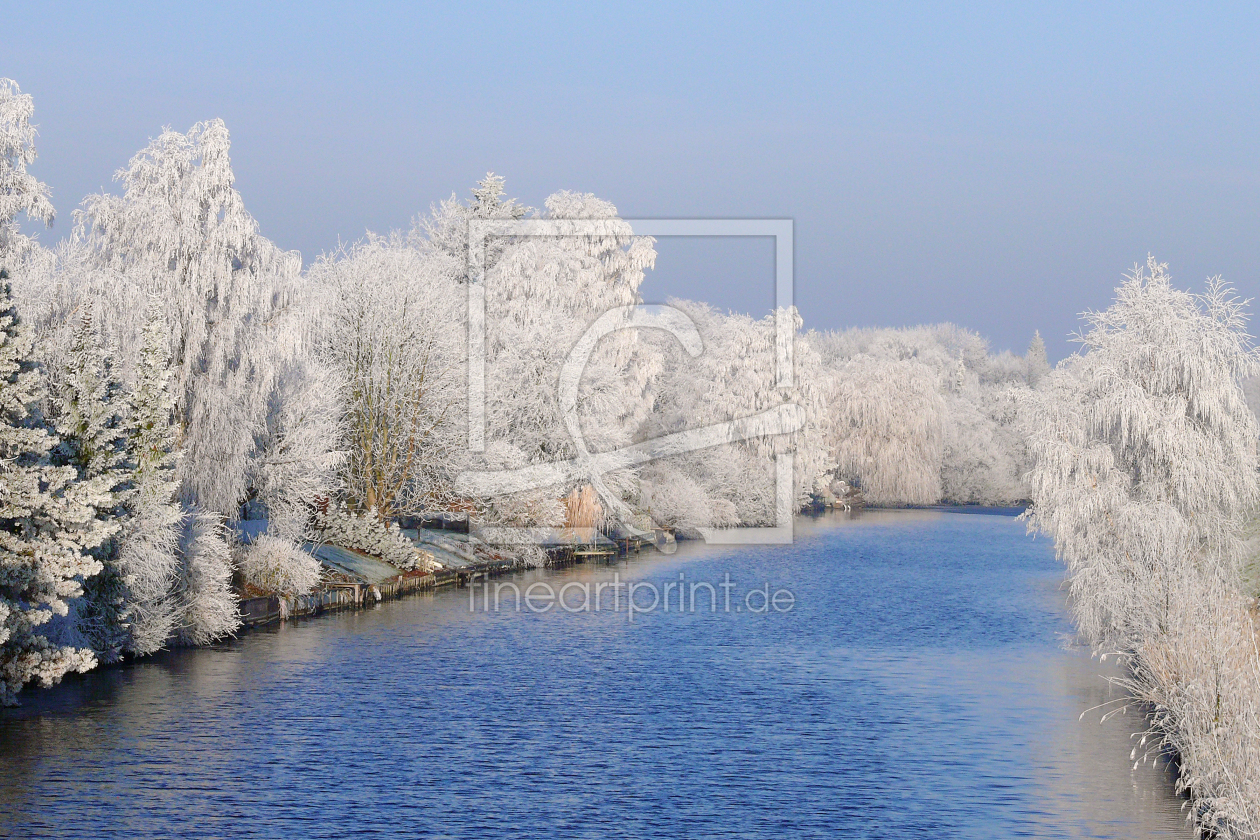 Bild-Nr.: 11688256 Raureif auf den Bäumen in Weiß-Blau erstellt von Ostfriese