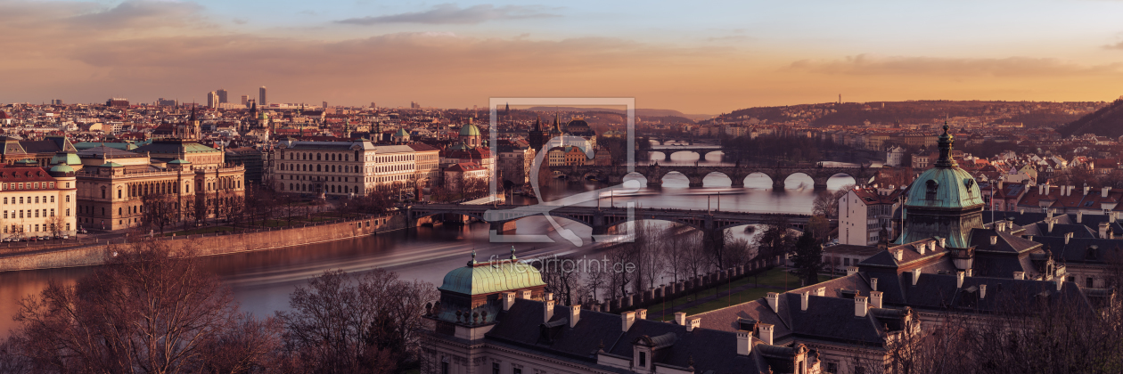 Bild-Nr.: 11728826 Prag - Skyline am Abend erstellt von Jean Claude Castor