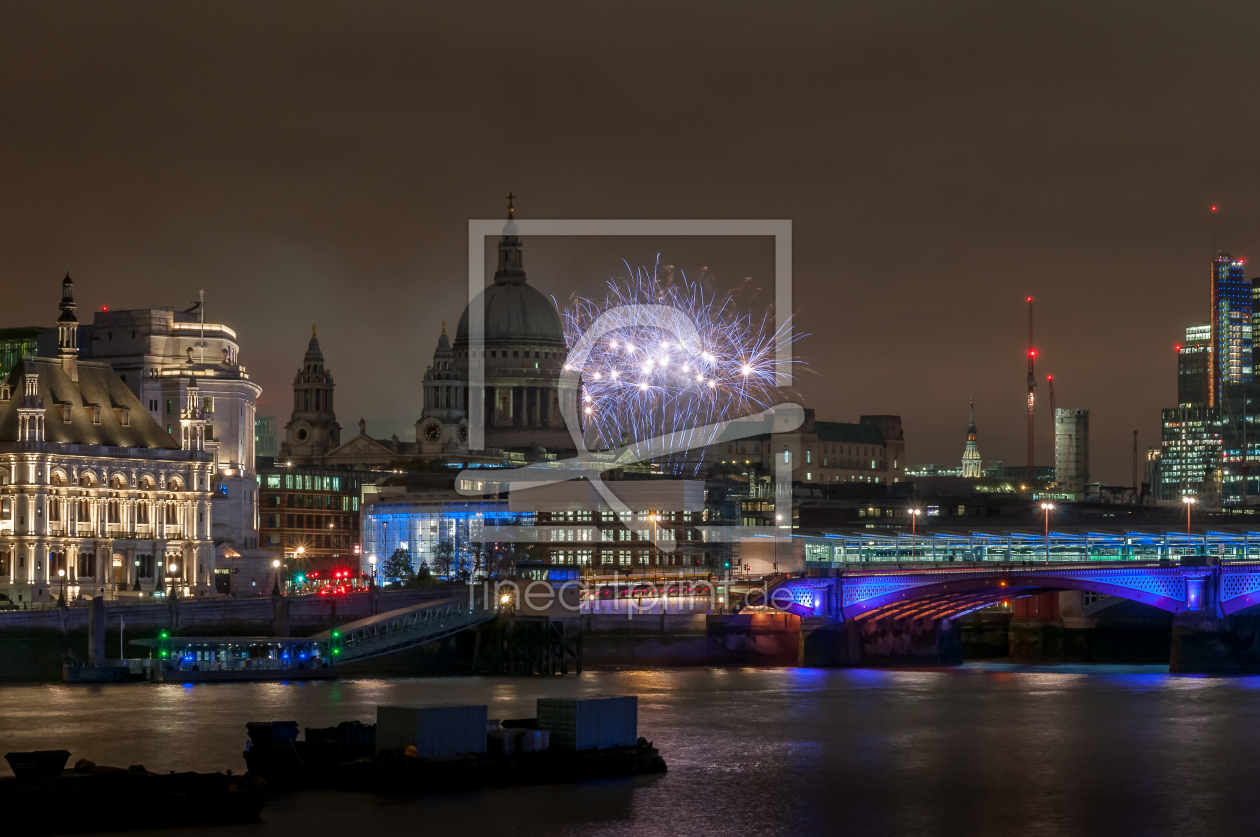 Bild-Nr.: 11788494 Feuerwerk über London erstellt von Briddae