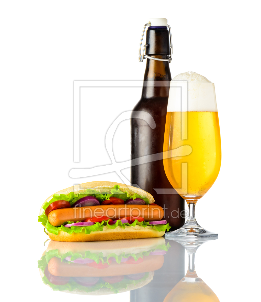 Bild-Nr.: 11830341 Hot Dog mit Bier auf Weißem Hintergrund erstellt von xfotostudio