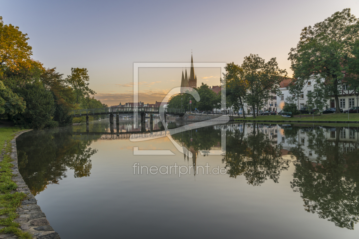 Bild-Nr.: 11846687 Obertrave in Lübeck früh am Morgen erstellt von StGrafix