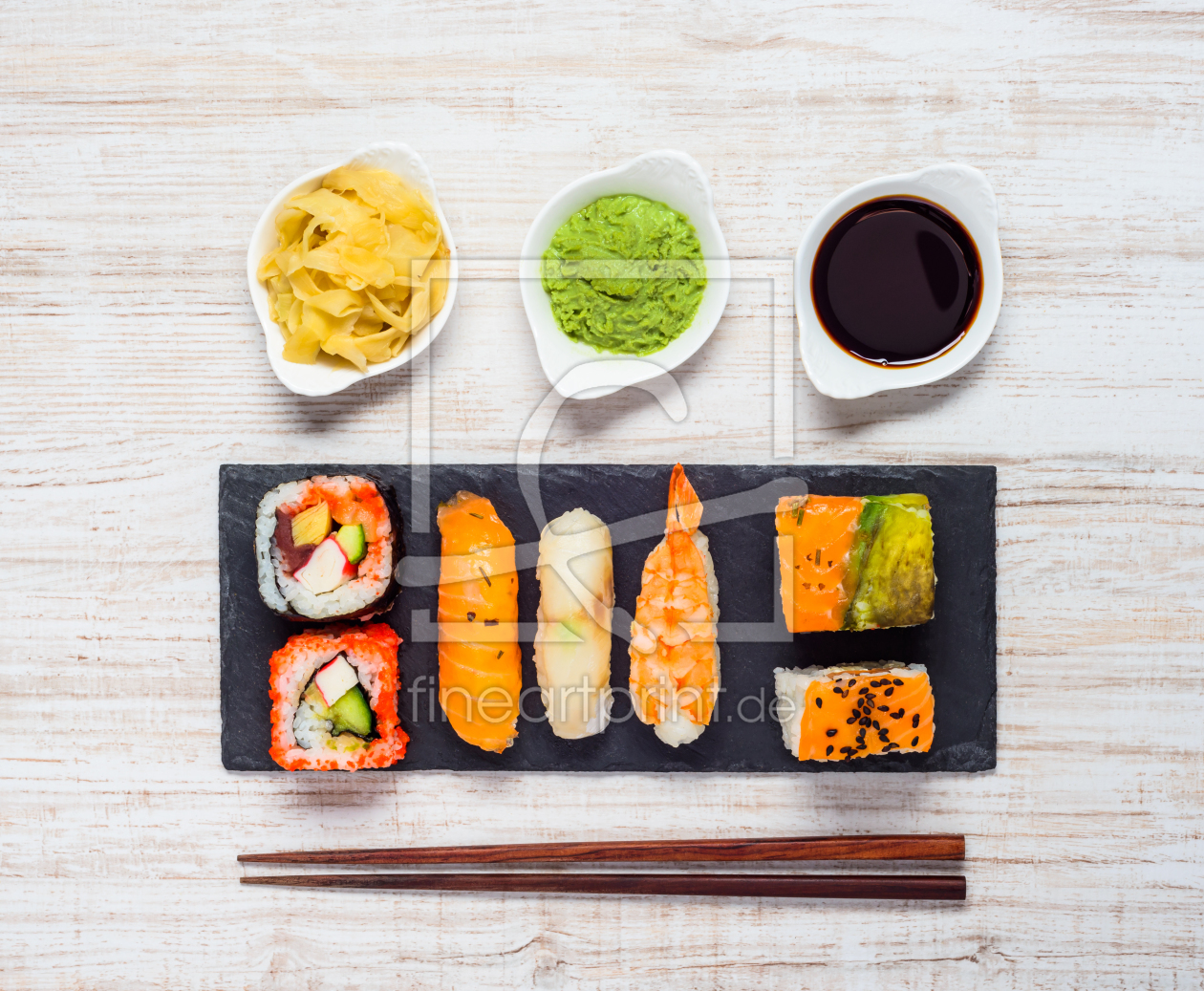 Bild-Nr.: 11855822 Verschiedene Sushi arten Bild-Nr.: 11855822 Verschiedene Sushi arten erstellt von xfotostudio