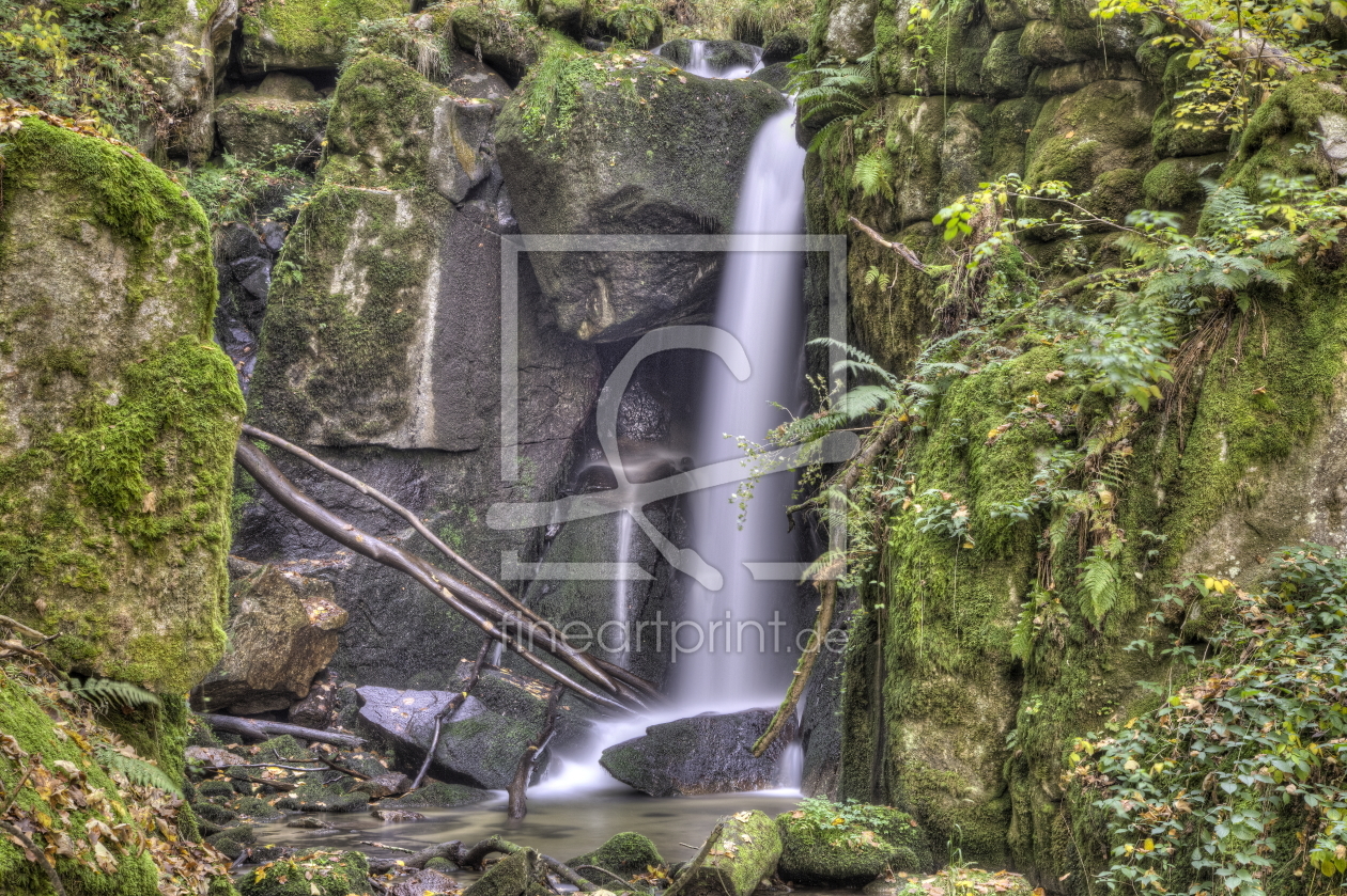 Bild-Nr.: 11861689 Wasserfall im Höllbachtal erstellt von digidias