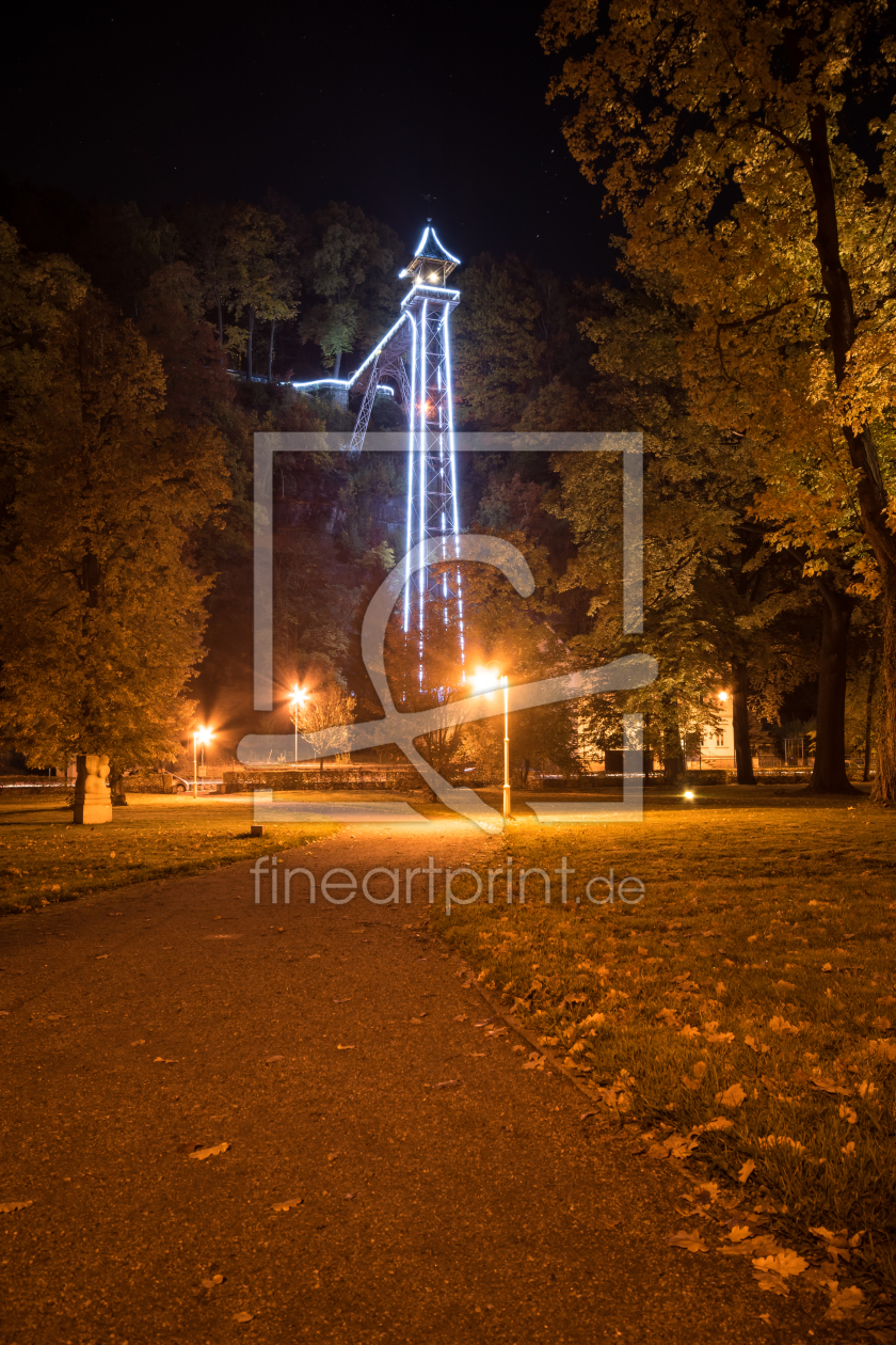 Bild-Nr.: 11869154 Personenaufzug bei Nacht Bild-Nr.: 11869154 Personenaufzug bei Nacht erstellt von Naturepix90