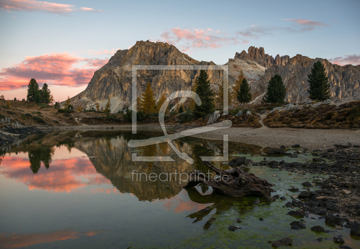 Bild-Nr.: 11872470 See in den Dolomiten 3 erstellt von Graphitone