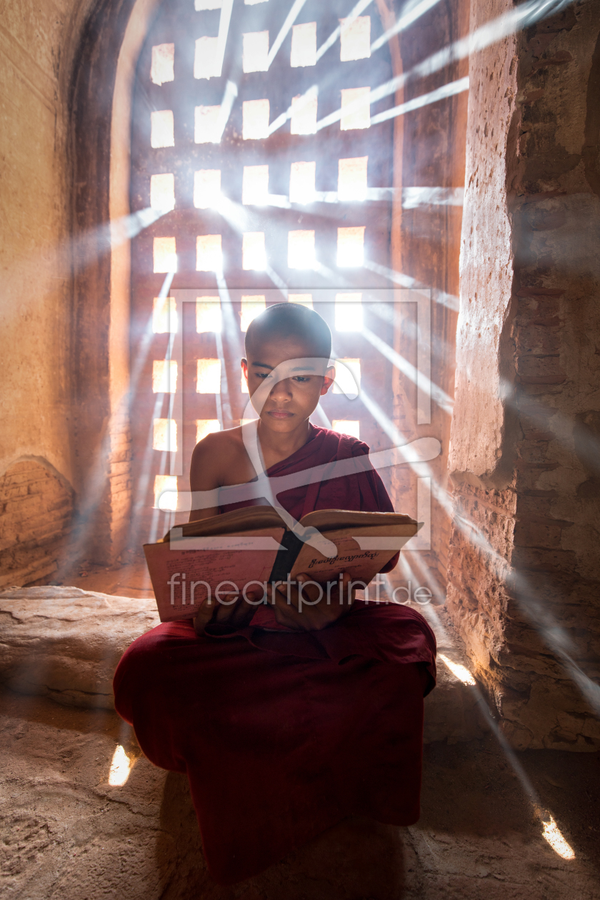Bild-Nr.: 11881051 Buddhistischer Mönch in Myanmar erstellt von eyetronic