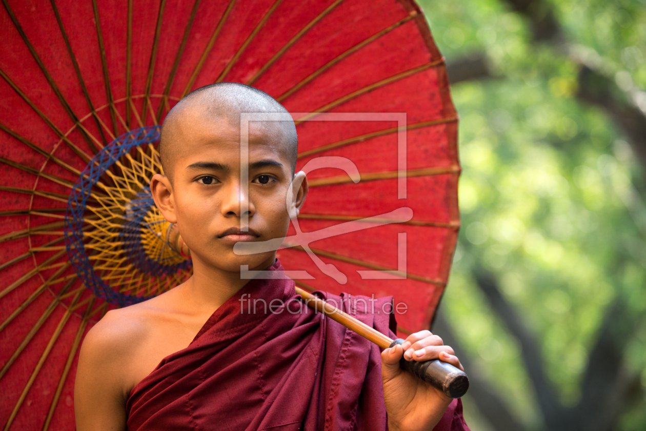 Bild-Nr.: 11881081 Junger buddhistischer Mönch in Myanmar erstellt von eyetronic