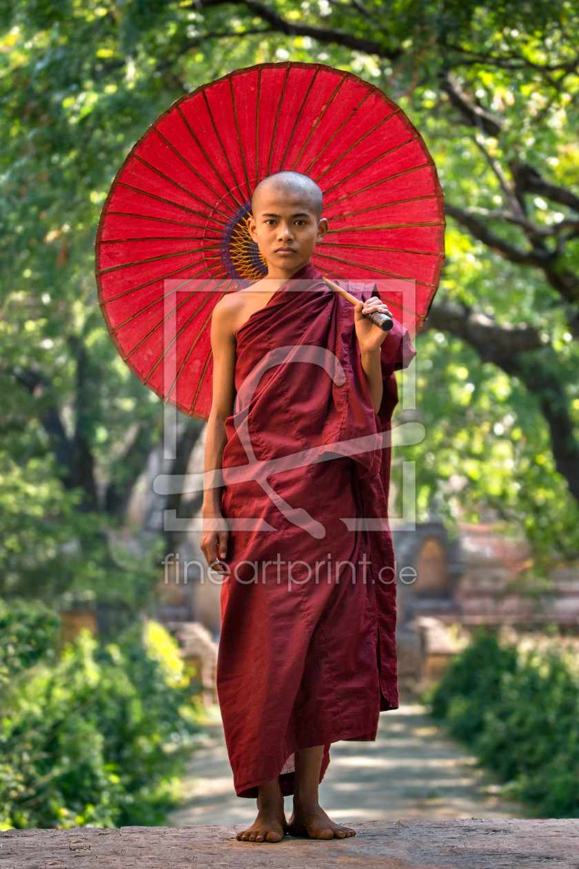 Bild-Nr.: 11881082 Buddhistischer Mönch in Myanmar erstellt von eyetronic