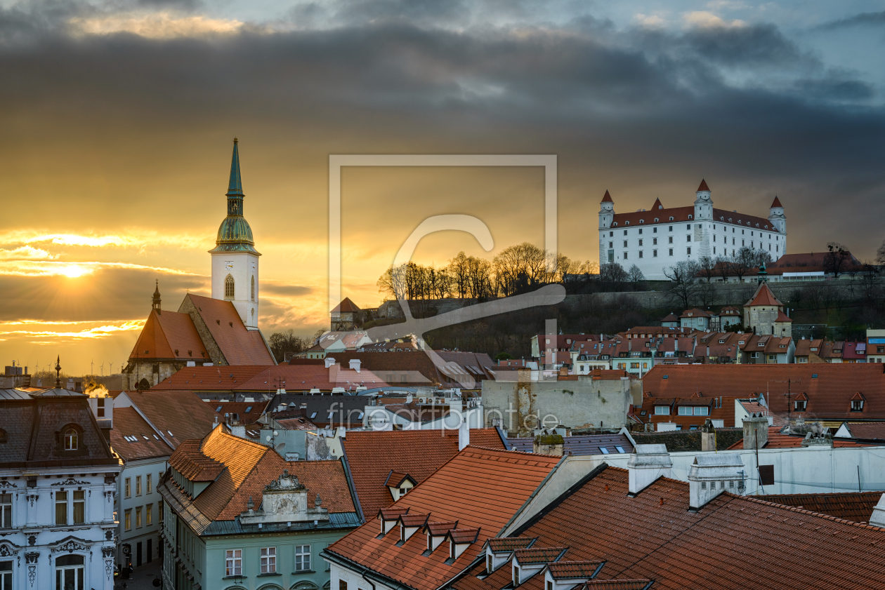 Bild-Nr.: 11887942 Skyline von Bratislava erstellt von Mapics