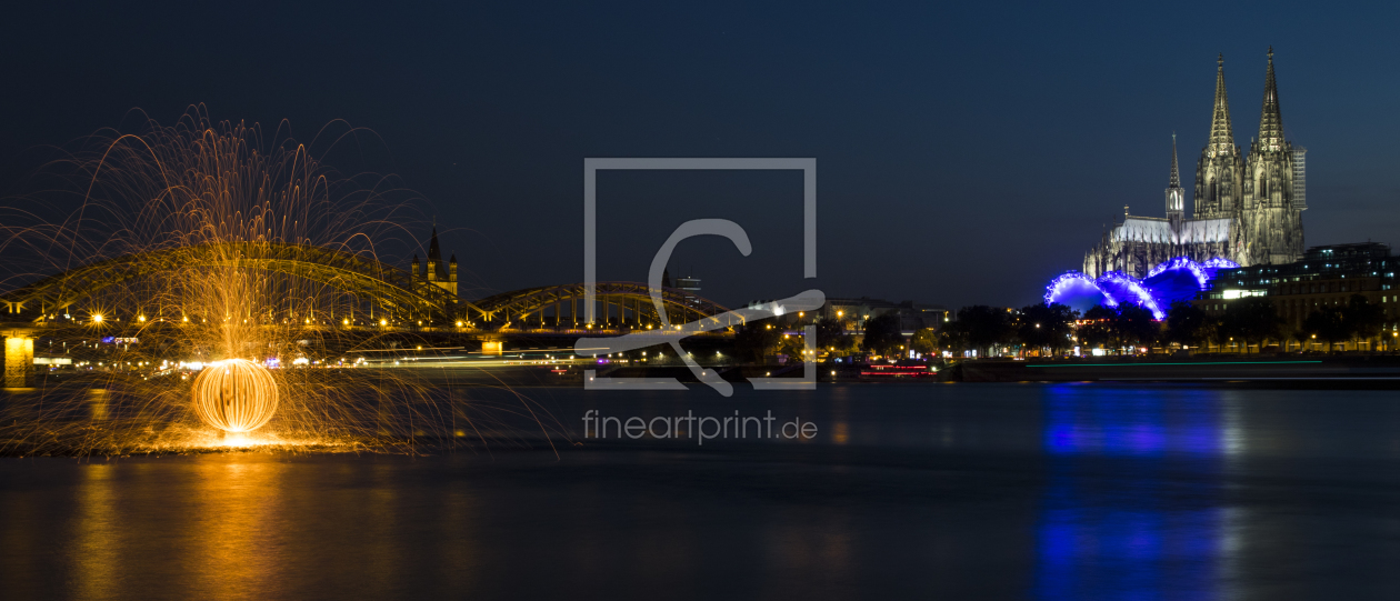 Bild-Nr.: 11889507 Lightpainting am Rhein mit Kölner Dom Bild-Nr.: 11889507 Lightpainting am Rhein mit Kölner Dom erstellt von Ben-Wiechmann-Photography