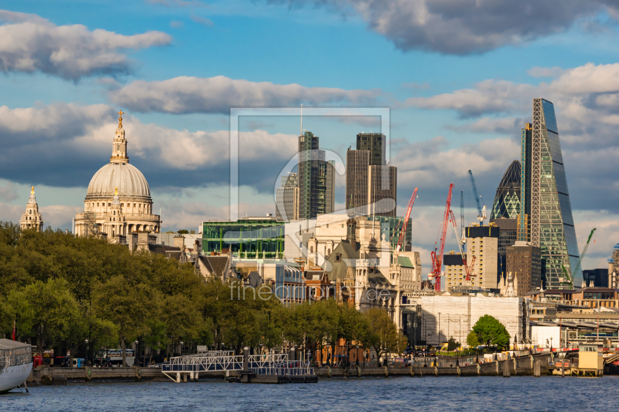 Bild-Nr.: 11901390 London Skyline mit St Pauls Cathedral  erstellt von Angela  Dölling