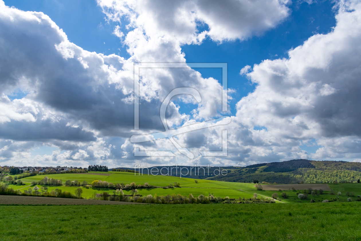 Bild-Nr.: 11901847 Der Ausblick über Felder und Wiesen im Frühling erstellt von RonNi