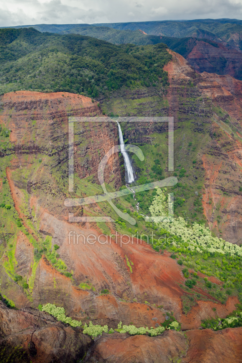 Bild-Nr.: 11903284 Waipoo Falls im Waimea Canyon auf Kauai erstellt von DirkR