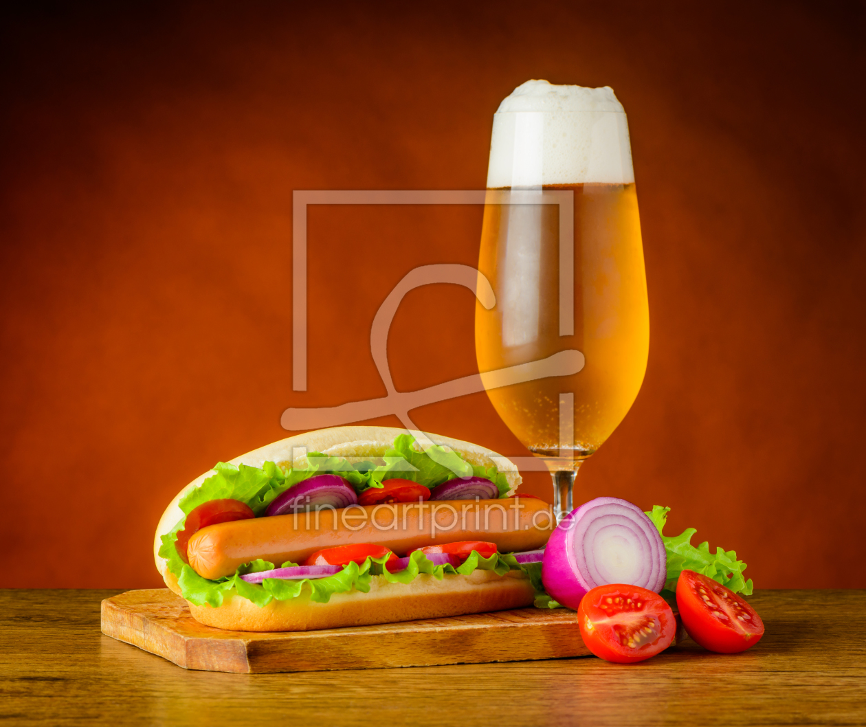 Bild-Nr.: 11904285 Hot dog und Bier Bild-Nr.: 11904285 Hot dog und Bier erstellt von xfotostudio