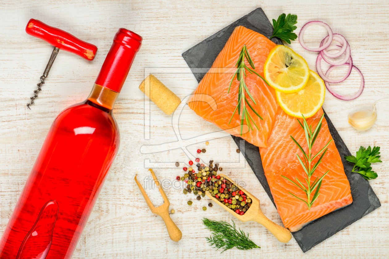 Bild-Nr.: 11904564 Lachs Filet und Rose Wein erstellt von xfotostudio