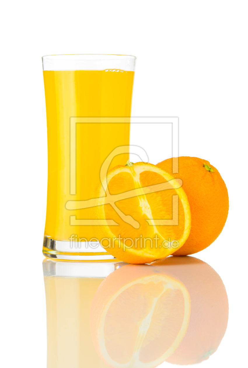 Bild-Nr.: 11906031 Orangensaft auf weißem Hintergrund erstellt von xfotostudio