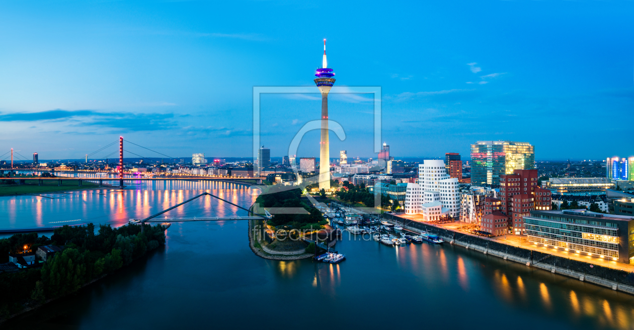 Bild-Nr.: 11906081 Düsseldorf Medienhafen erstellt von euregiophoto