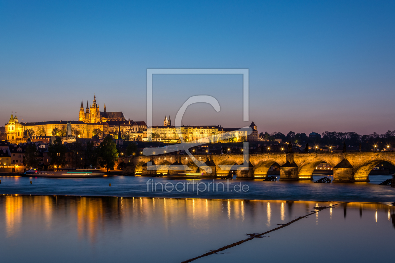 Bild-Nr.: 11906123 Prager Schloss und die Karlsbrücke bei Nacht Bild-Nr.: 11906123 Prager Schloss und die Karlsbrücke bei Nacht erstellt von Asvolas