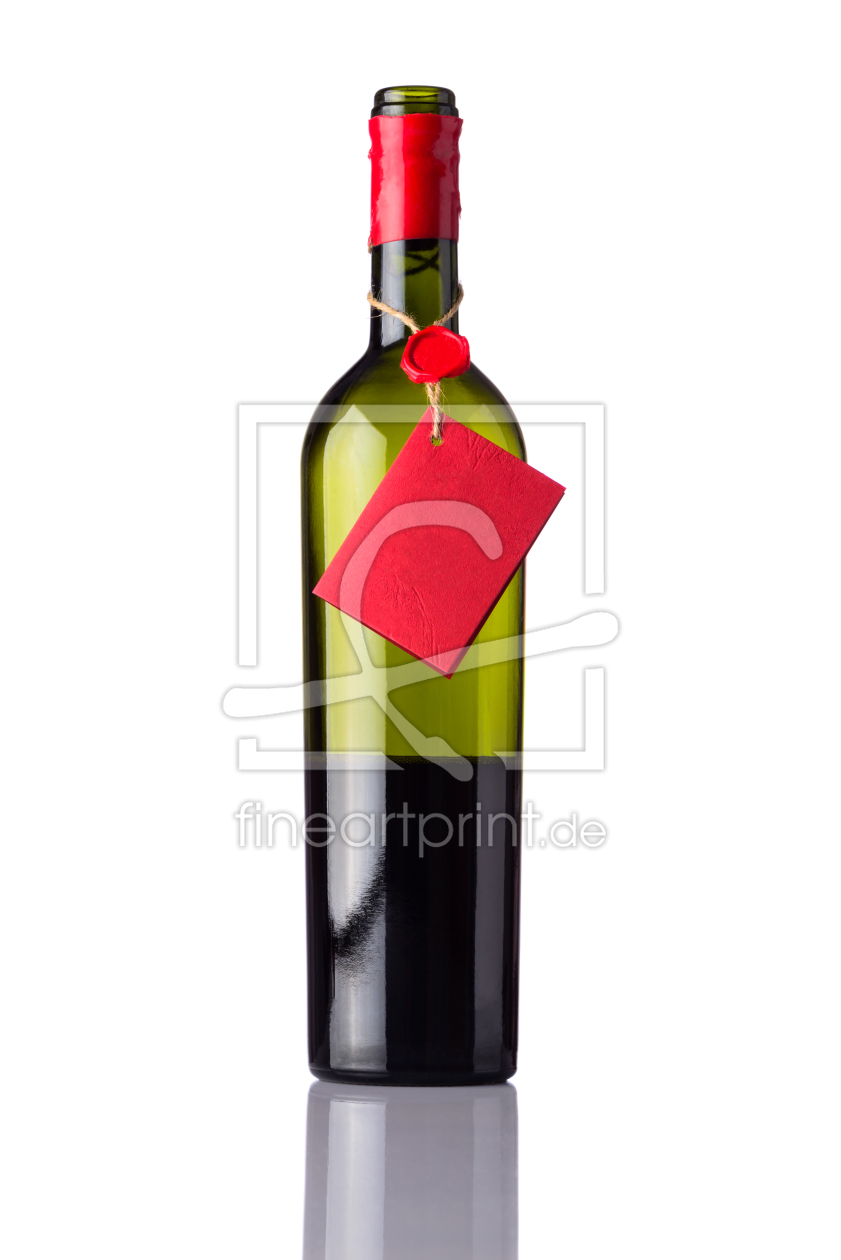 Bild-Nr.: 11909657 Weinflasche mit Rotwein und Etickett erstellt von xfotostudio