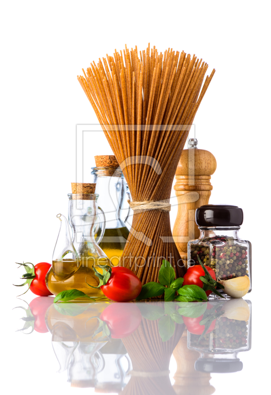 Bild-Nr.: 11915412 Vollkorn Spaghetti auf Weißem Hintergrund erstellt von xfotostudio