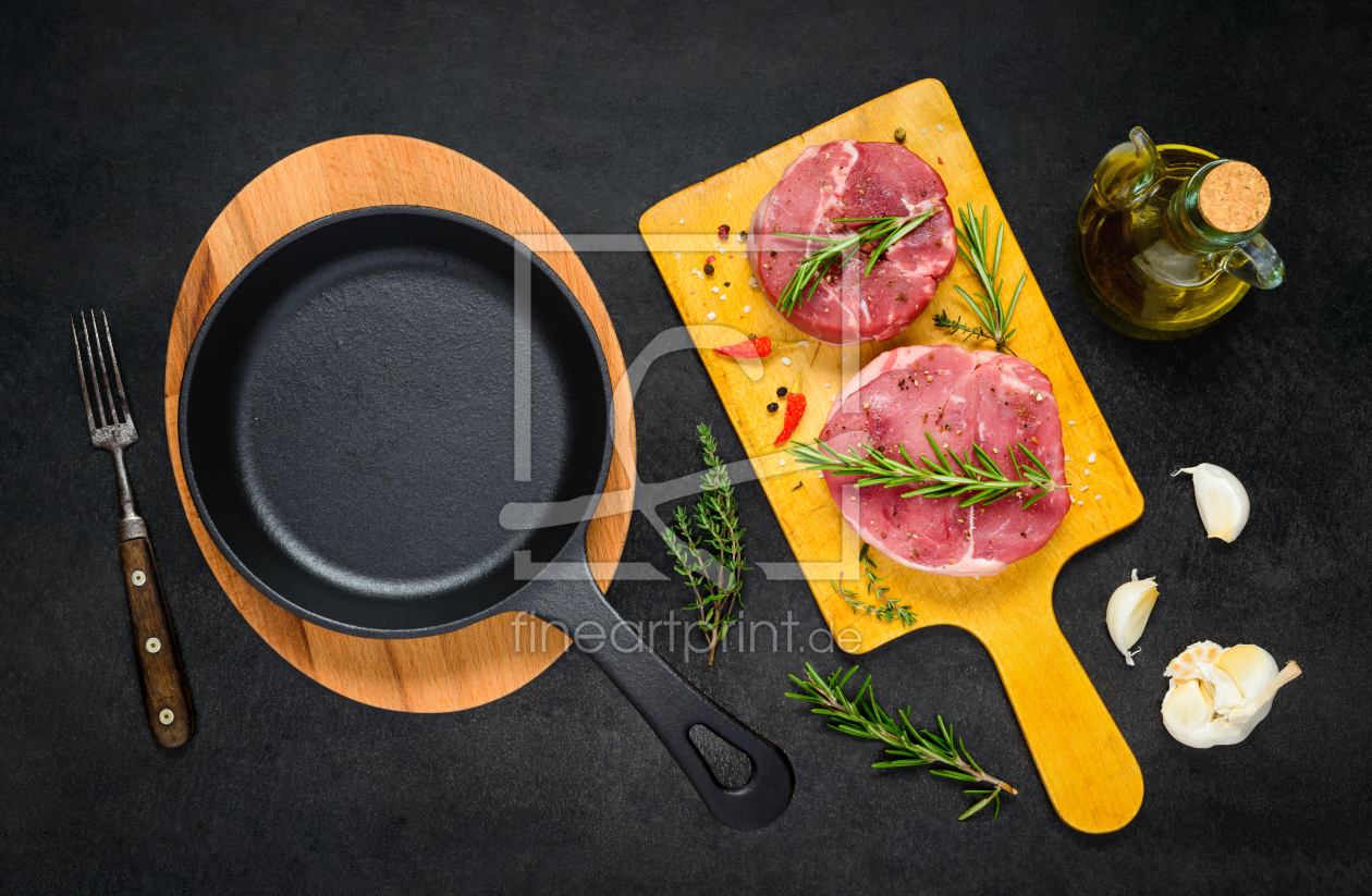 Bild-Nr.: 11917648 Bratpfanne mit Steak Frleisch erstellt von xfotostudio