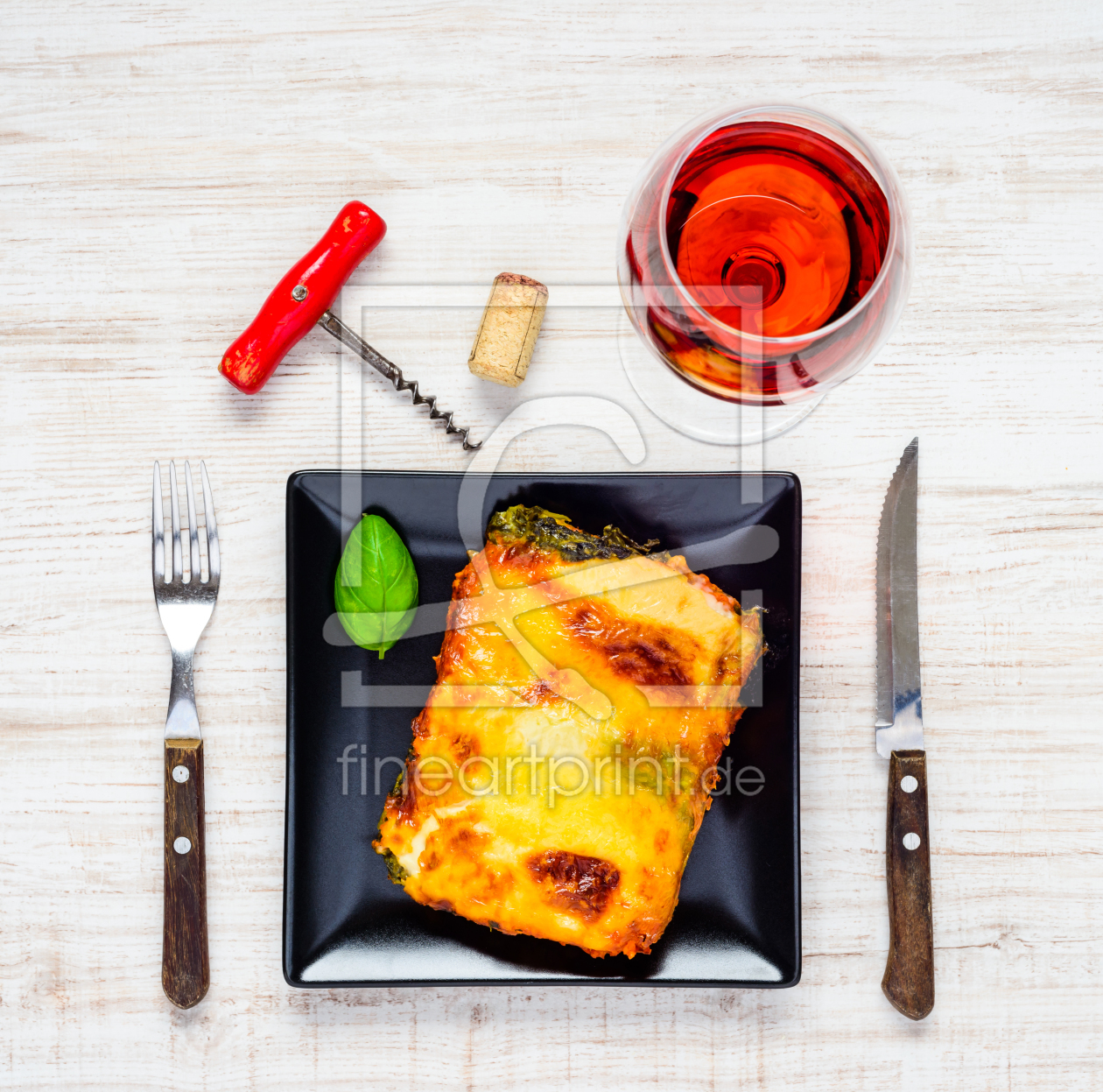 Bild-Nr.: 11919155 Italienische Lasagna mit Rose Wein erstellt von xfotostudio