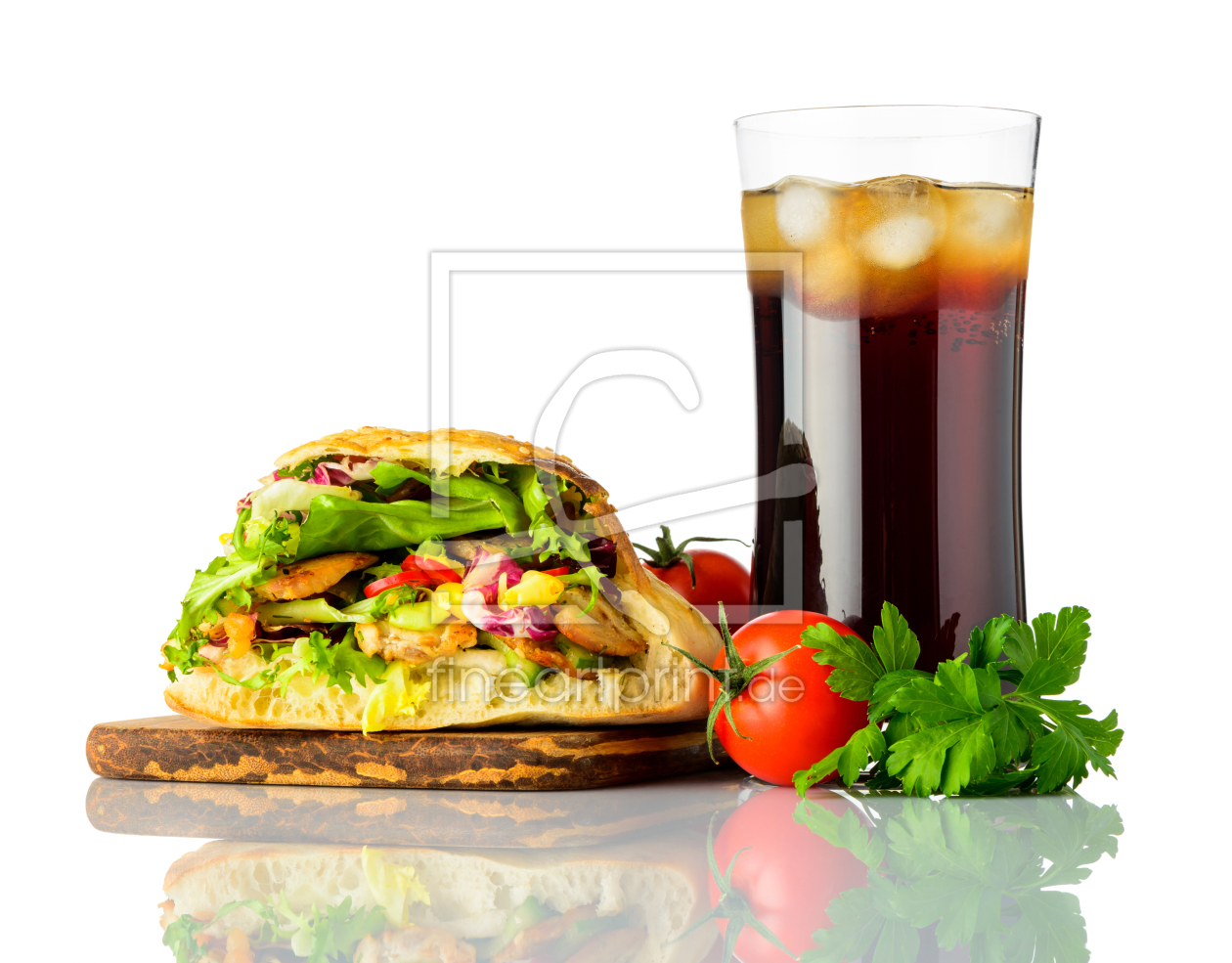 Bild-Nr.: 11919518 Shawarma Brötchen mit Eis Cola erstellt von xfotostudio