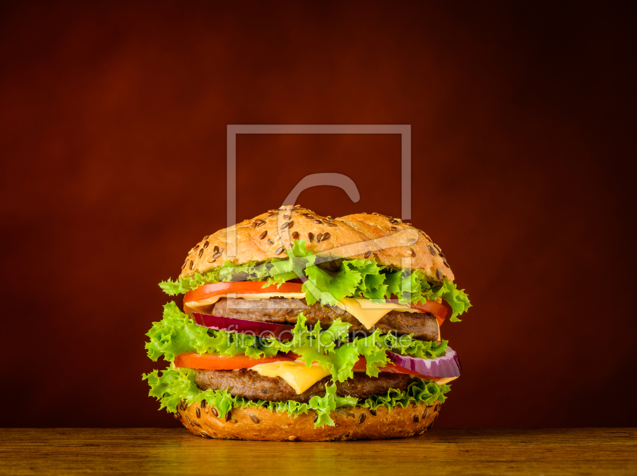 Bild-Nr.: 11919522 Stillleben mit Cheeseburger Sandwich erstellt von xfotostudio