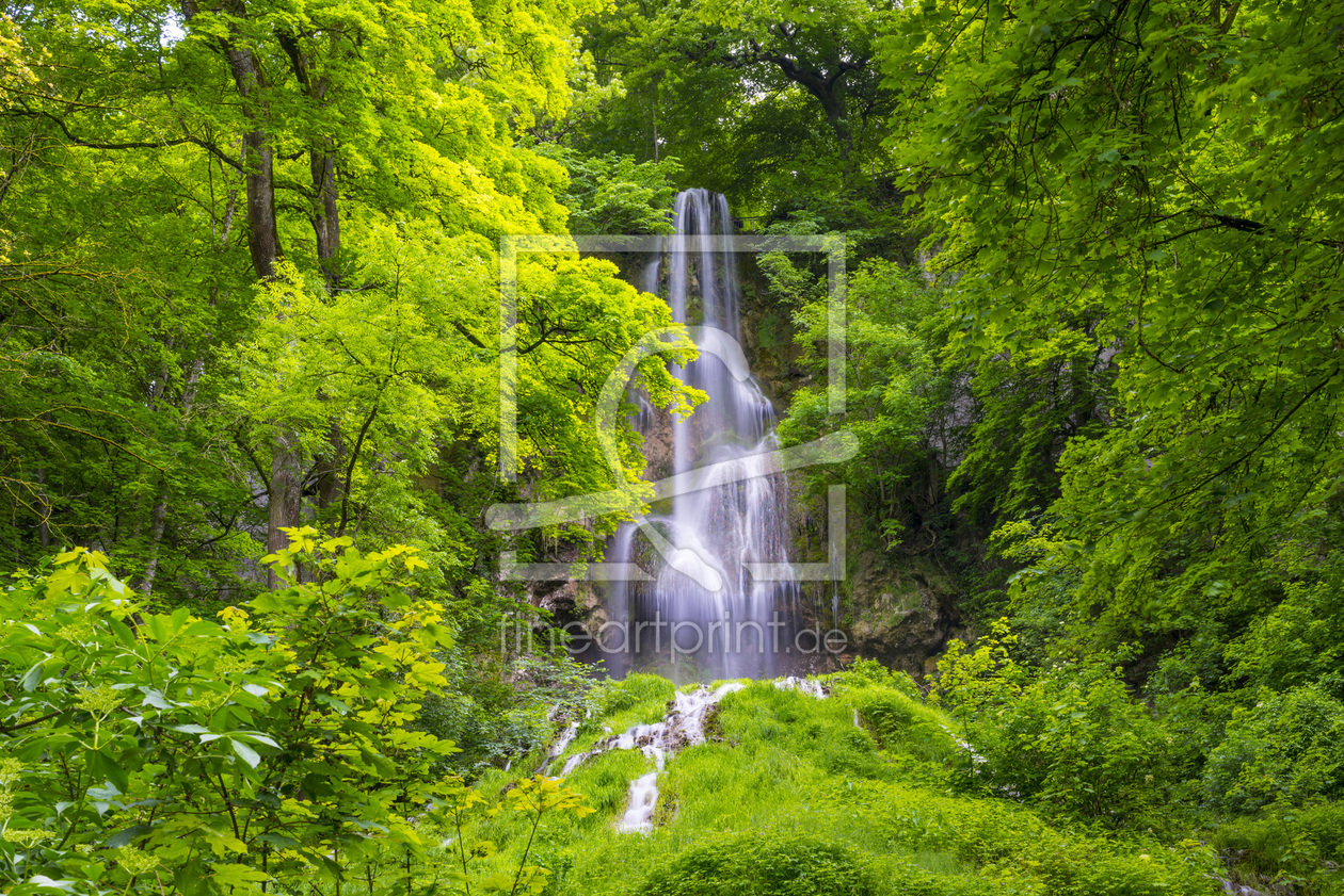 Bild-Nr.: 11919859 Wasserfall in Bad Urach erstellt von Walter G. Allgöwer