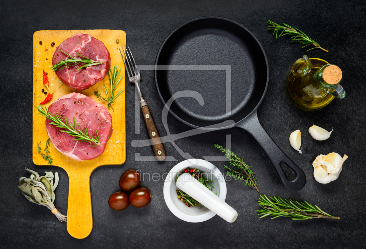 Bild-Nr.: 11919947 Steak Fleisch mit Zutaten erstellt von xfotostudio