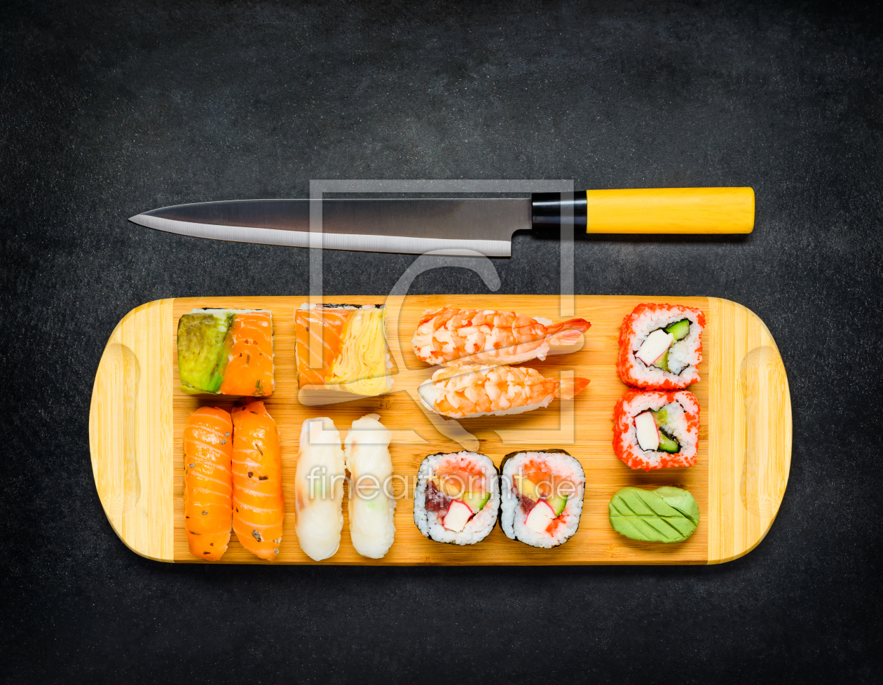 Bild-Nr.: 11920911 Sushi mit Messer erstellt von xfotostudio