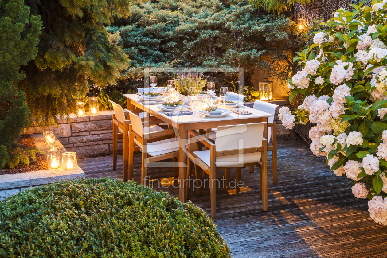 Bild-Nr.: 11926261 Sommerabend auf der Terrasse erstellt von dieterich