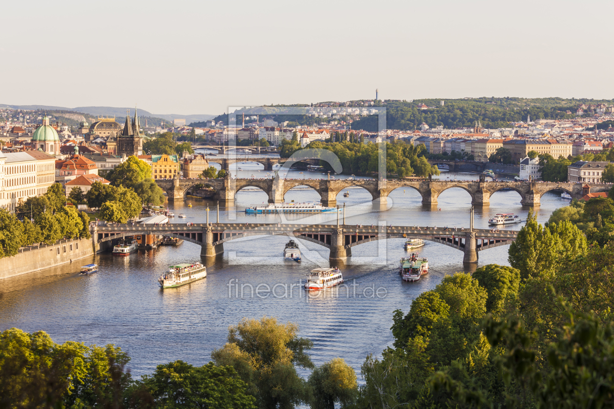 Bild-Nr.: 11929194 Ausflugsboote auf der Moldau in Prag erstellt von dieterich