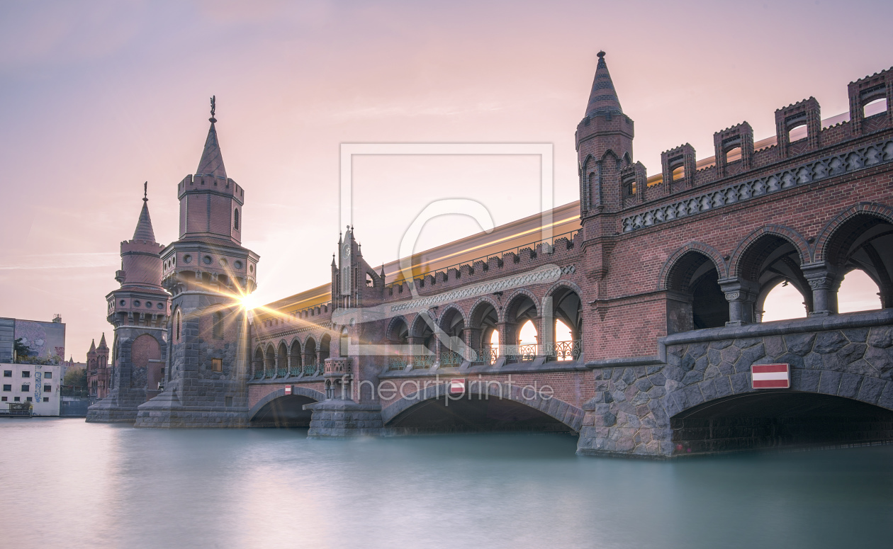 Bild-Nr.: 11942530 Berliner Oberbaumbrücke zum Sonnenuntergang erstellt von phoelix