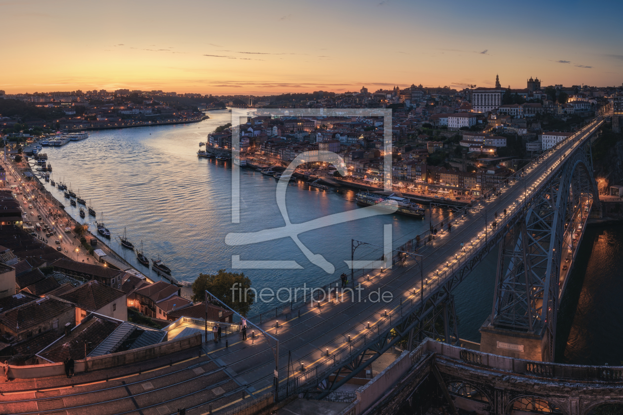 Bild-Nr.: 11947902 Portugal - Porto Sonnenuntergang erstellt von Jean Claude Castor