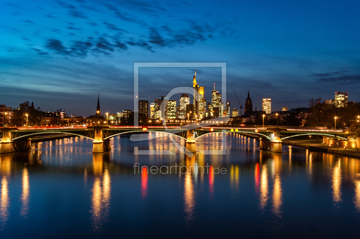 Bild-Nr.: 11948839 Frankfurt Skyline zur blauen Stunde erstellt von KundenNr-336665