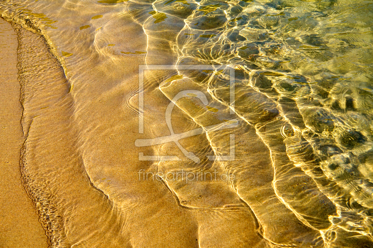 Bild-Nr.: 11956191 Designt bei Wasser Wellen Sand und Licht erstellt von littlebear