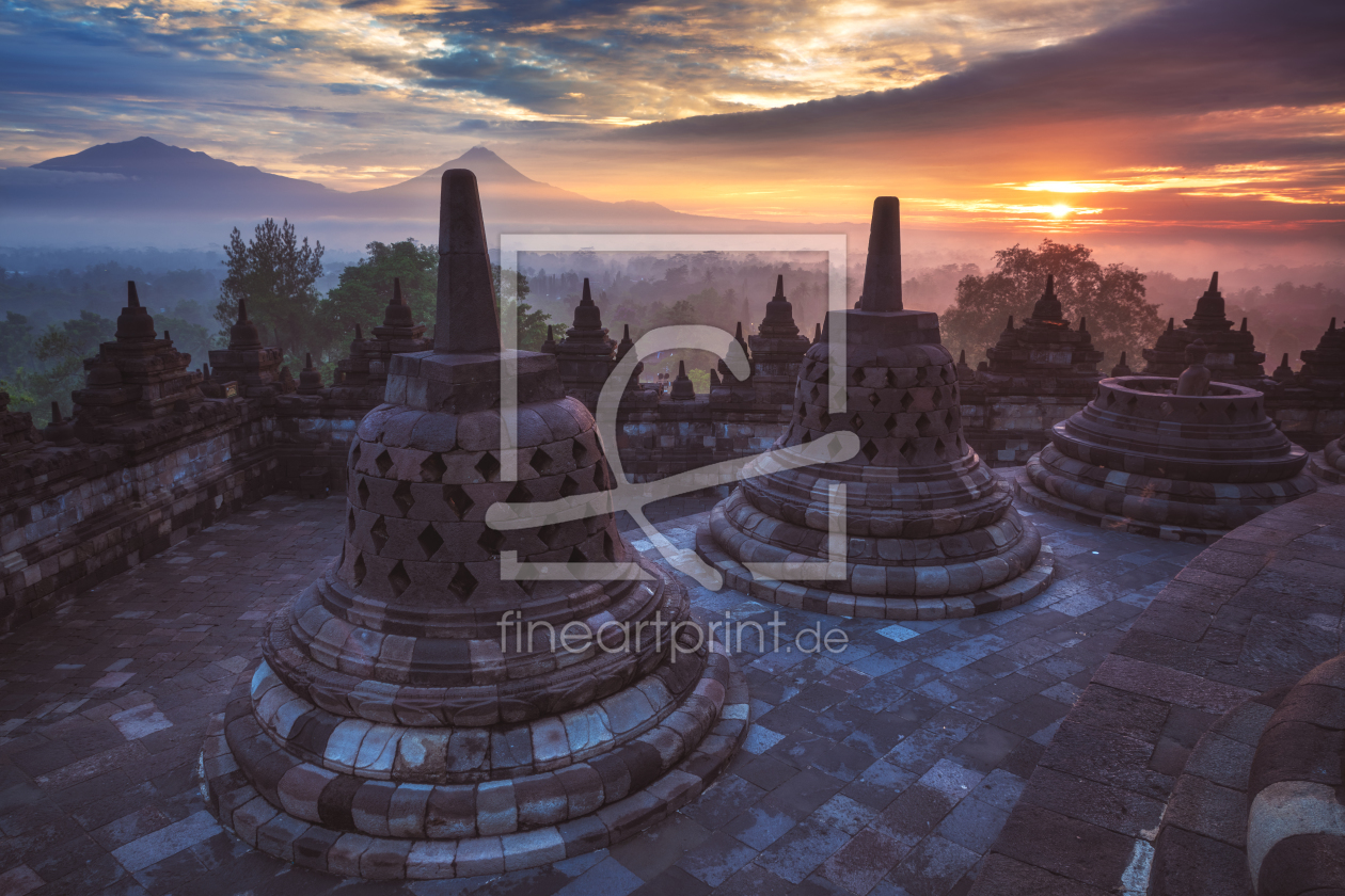 Bild-Nr.: 11964710 Indonesien - Borobudur Sonnenaufgang erstellt von Jean Claude Castor